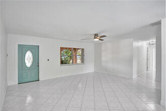 22335 Boulder St in Boca Raton, FL - Building Photo - Building Photo