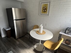 131 E 27th St in West Palm Beach, FL - Building Photo - Building Photo