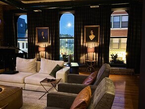 1470 N Milwaukee Ave, Unit 2 in Chicago, IL - Foto de edificio - Building Photo