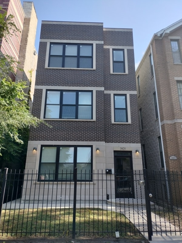 property at 3925 S Indiana Ave