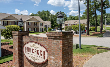 Rim Creek Apartments in Fayetteville, NC - Building Photo - Building Photo