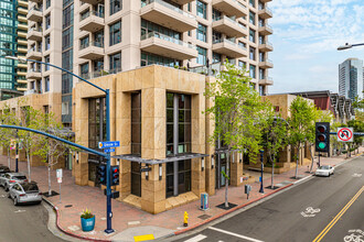 The Pinnacle Tower in San Diego, CA - Building Photo - Building Photo