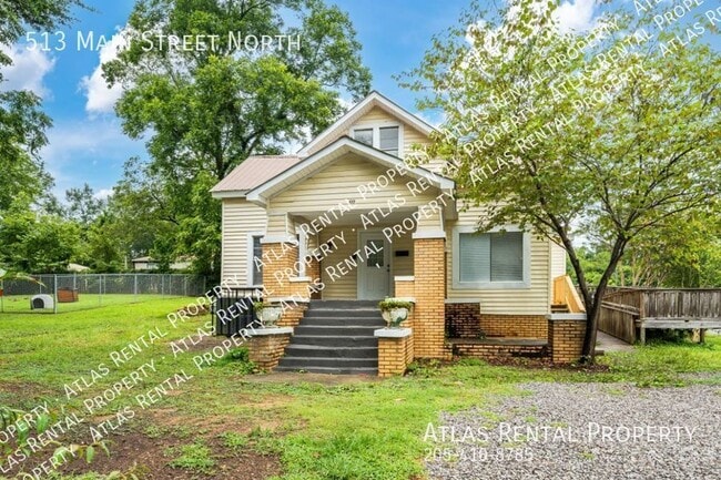 property at 513 Main St N