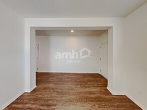 163 Pebble Creek Run in New Braunfels, TX - Foto de edificio - Building Photo