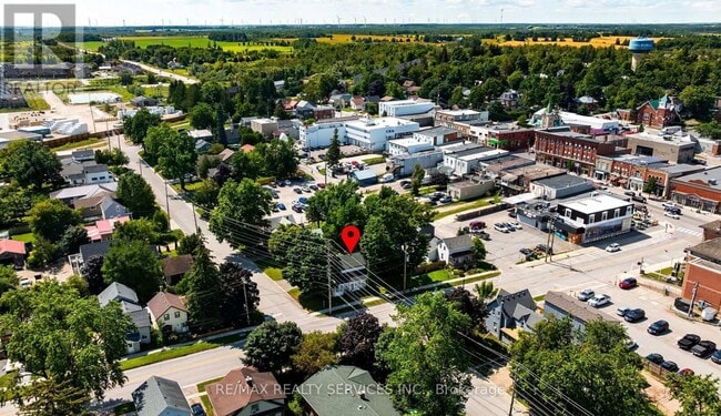 property at 168 Victoria St