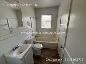 901 Johnson St in Little Rock, AR - Building Photo - Building Photo