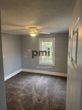 1704 N Gulick Ave in Decatur, IL - Building Photo - Building Photo