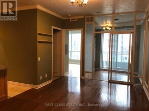 60 Byng Ave in Toronto, ON - Building Photo - Building Photo