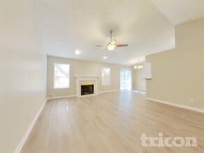 93 Linville Pointe in Dallas, GA - Building Photo - Building Photo