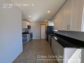 131 NW 171 Rd in Warrensburg, MO - Building Photo - Building Photo