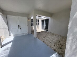 15340 SW 155th Ct in Miami, FL - Building Photo - Building Photo
