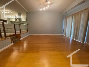 57 Broadlawn Park, Unit 16 in Boston, MA - Building Photo - Building Photo