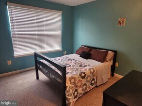 20934 Freedom Run Dr in Lexington Park, MD - Building Photo - Building Photo