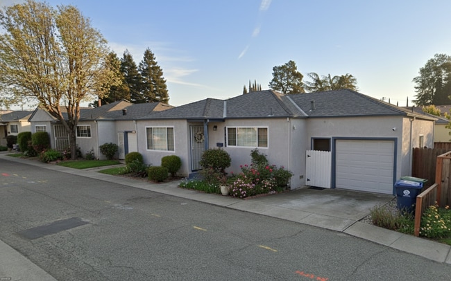 20876 Baker Rd in Castro Valley, CA - Building Photo - Building Photo