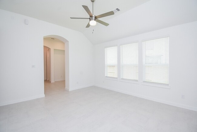 property at 5115 Murillo Dr