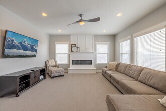 3857 Ivey Ranch Rd in South Jordan, UT - Building Photo - Building Photo