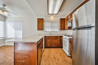 1505 Wintergreen Dr in Las Vegas, NV - Building Photo - Building Photo