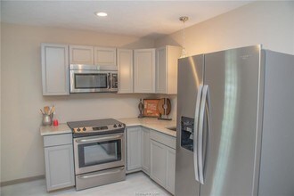 959 Fir St in Caldwell, TX - Building Photo - Building Photo