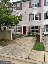 116 Crossbill Way in Frederick, MD - Building Photo