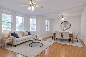 702 Reba Pl in Evanston, IL - Building Photo - Building Photo