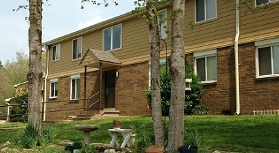 Timber Creek Apartments in Camden, TN - Foto de edificio