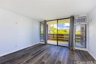 1015 Aoloa Pl in Kailua, HI - Building Photo - Building Photo