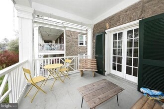 427 W Sedgwick St in Philadelphia, PA - Building Photo - Building Photo