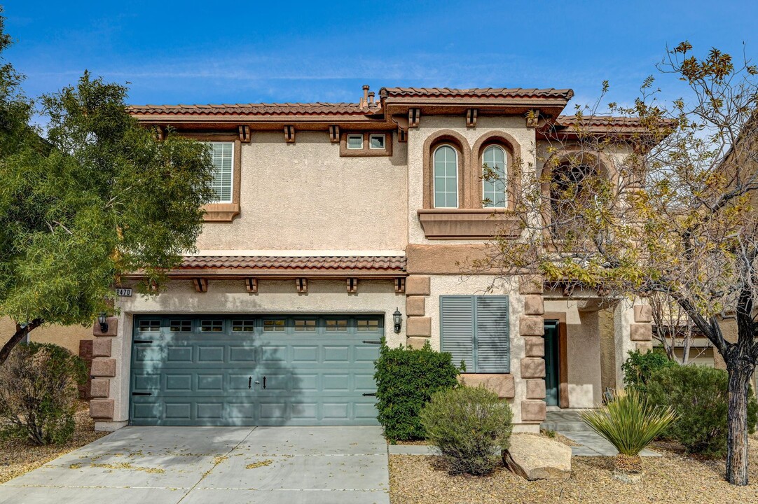 8470 Cerritos Ct in Las Vegas, NV - Building Photo