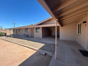 175 S Main Dr in Apache Junction, AZ - Building Photo - Building Photo