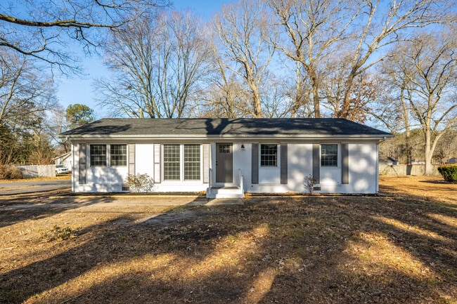 31568 Old Ocean City Rd in Salisbury, MD - Building Photo - Building Photo