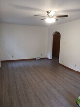 1054 Westover Dr SE in Warren, OH - Building Photo - Building Photo