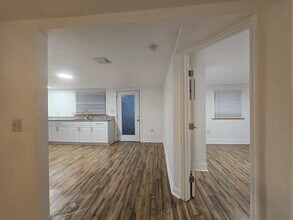 3901 Lakewood Rd in Lake Worth Beach, FL - Building Photo - Building Photo