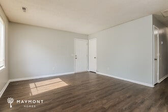 44 Elmwood Pl in Goose Creek, SC - Building Photo - Building Photo