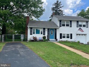 516 Glover Rd in Wilmington, DE - Building Photo - Building Photo