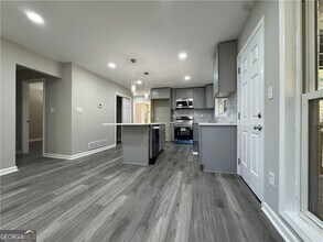 3489 Creighton Rd SW in Atlanta, GA - Building Photo - Building Photo