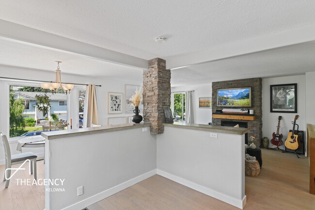 2967 Sandstone Crescent in West Kelowna, BC - Building Photo - Building Photo