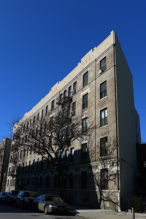 901 Fox St in Bronx, NY - Building Photo