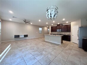 5587 Lushan St in Las Vegas, NV - Building Photo - Building Photo