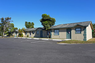 1800-1880 Sunshine Blvd Apartments