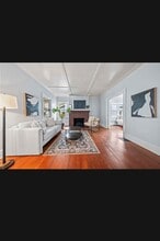 375 Clay Ave, Unit 1 in Rochester, NY - Foto de edificio - Building Photo