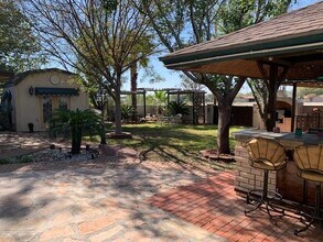 213 Arroyo Dr in Del Rio, TX - Building Photo - Building Photo