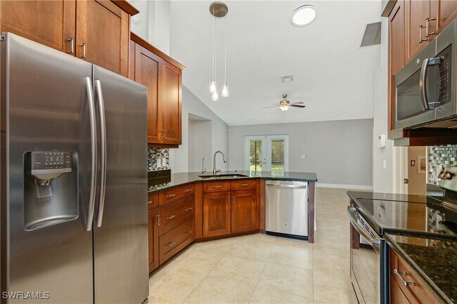 property at 460 14th Ave NE