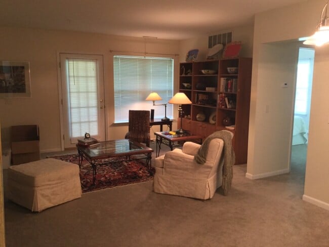 1123 Joyce Ln in Ann Arbor, MI - Building Photo - Building Photo