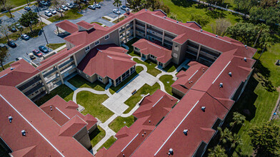 Glade Pioneer Terrace-62+ in Belle Glade, FL - Building Photo - Building Photo