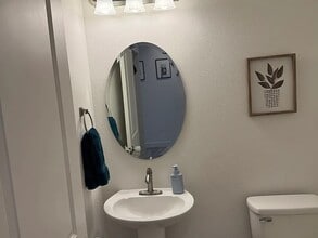 434 Bedrock Loop in West Richland, WA - Building Photo - Building Photo