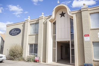 Melrose in Lubbock, TX - Foto de edificio - Building Photo