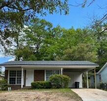 1315 California St in Tallahassee, FL - Building Photo