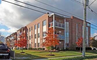 The Clubhouse in St Catharines, ON - Building Photo