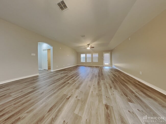 13233 Evergreen Dr in Fort Worth, TX - Building Photo - Building Photo