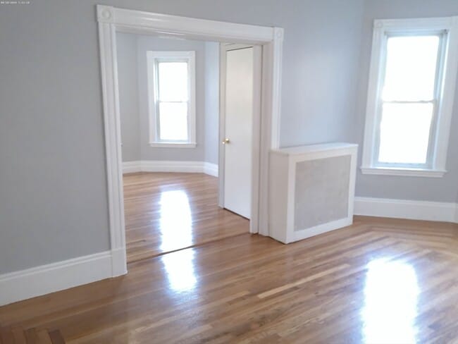 185 Poplar St, Unit 1 in Boston, MA - Building Photo - Building Photo